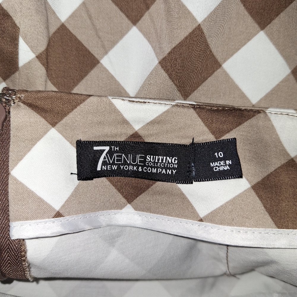 New York and Company Skirt - Picture 7 of 7